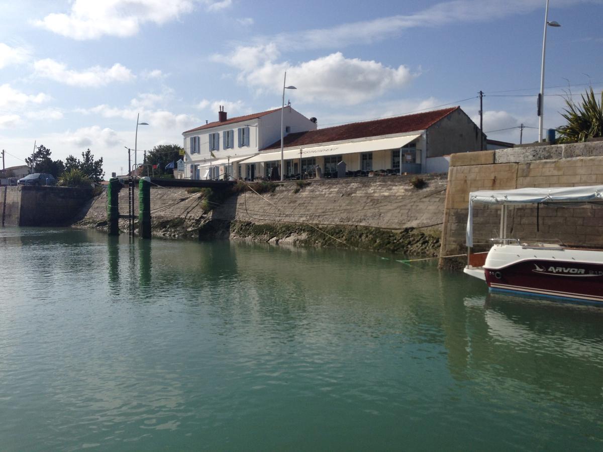 Les Bains Boyardville - Hotel Et Restaurant Экстерьер фото