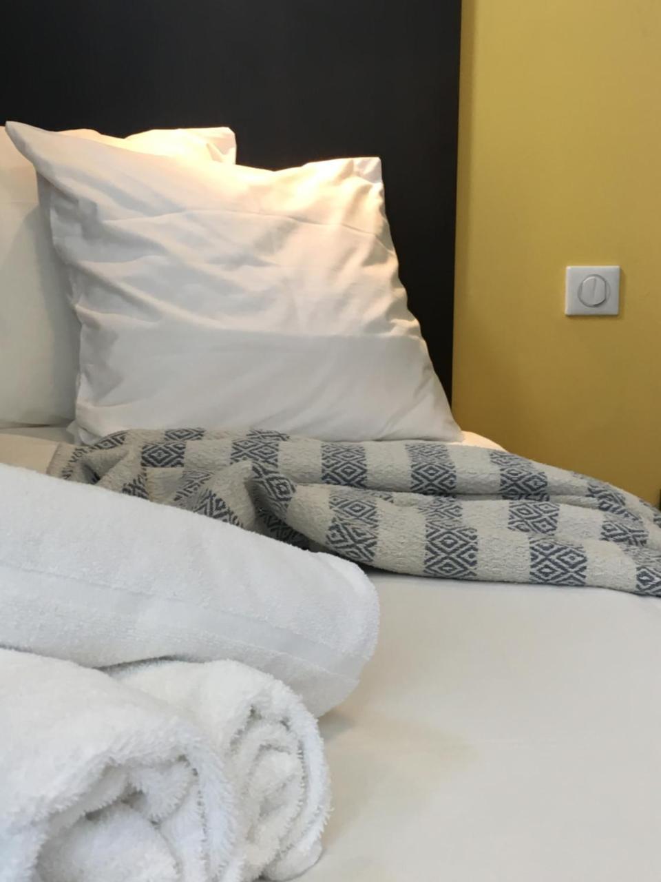 Les Bains Boyardville - Hotel Et Restaurant Экстерьер фото